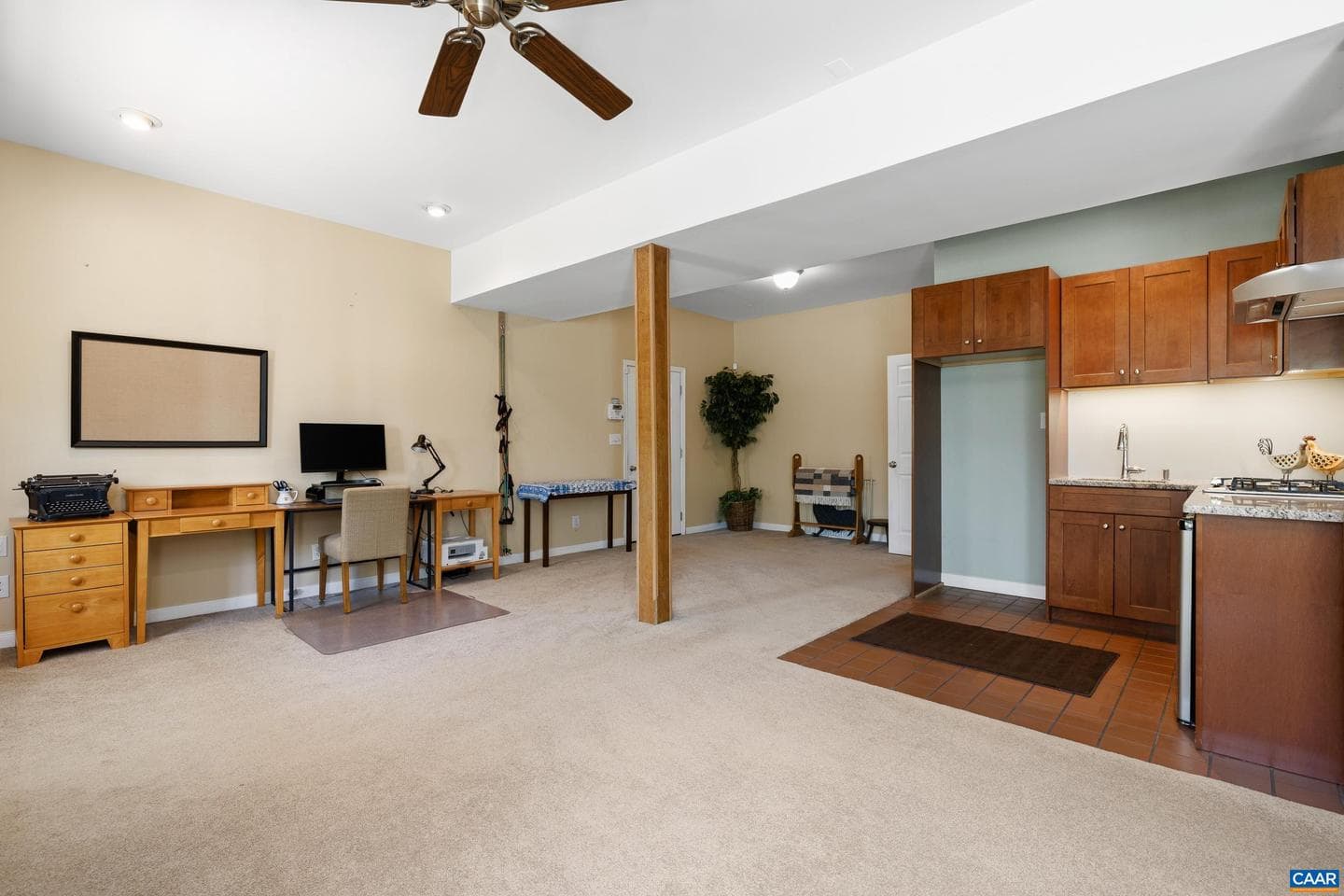 1070 Loving Rd photo 34
