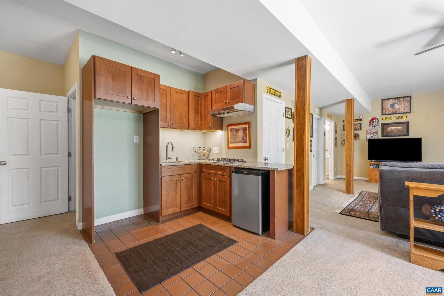 1070 Loving Rd photo 36