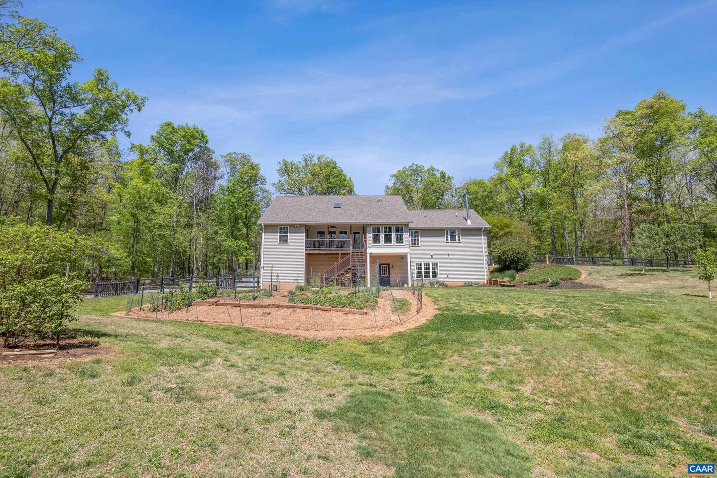 1070 Loving Rd photo 45