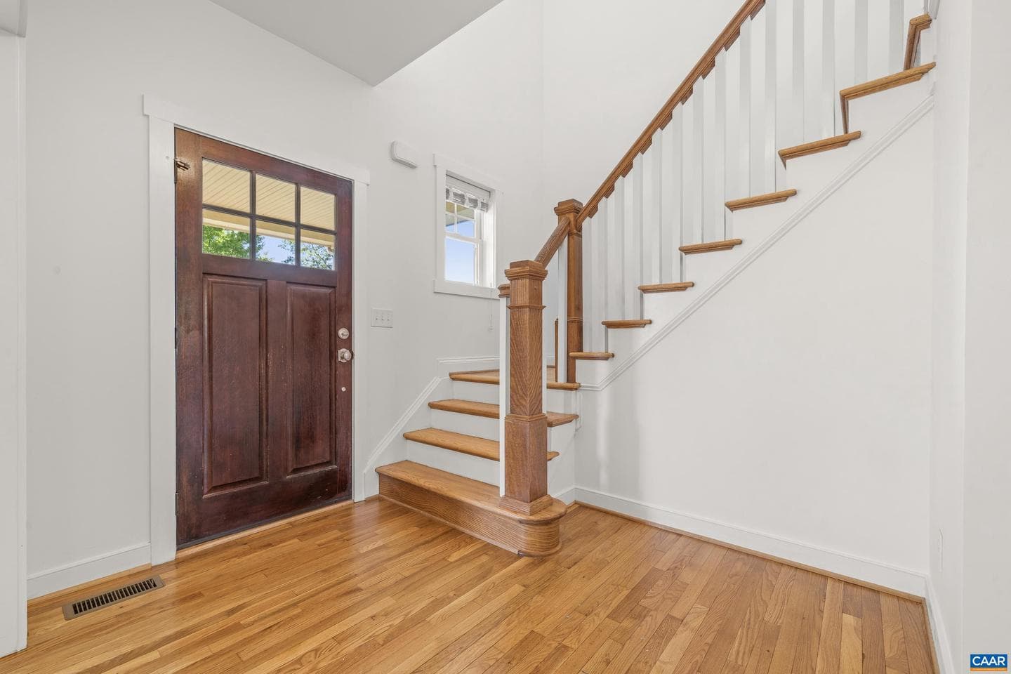 653 Tyree Ln photo 16