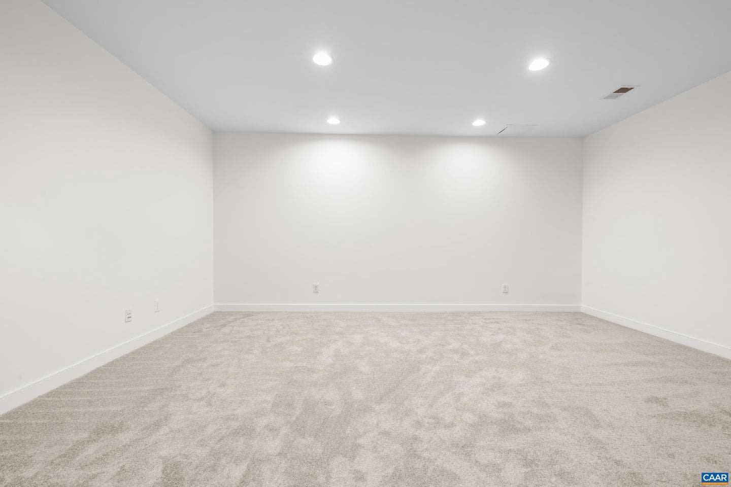 653 Tyree Ln photo 38