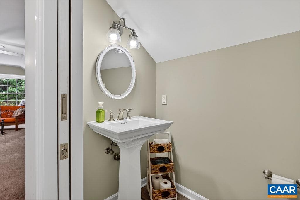 1300 West Leigh Dr photo 43