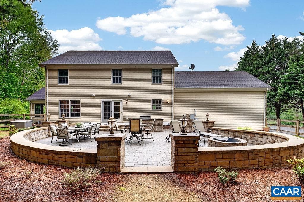 1300 West Leigh Dr photo 49
