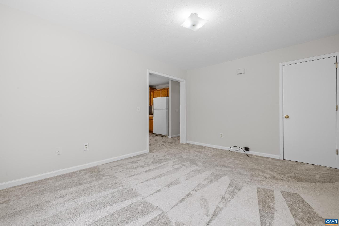 82 Davis Ln photo 13