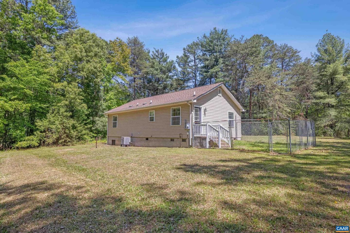 82 Davis Ln photo 25