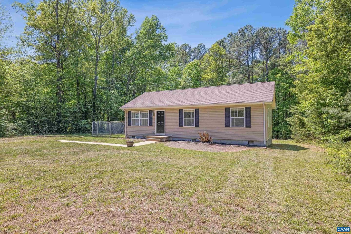 82 Davis Ln photo 27