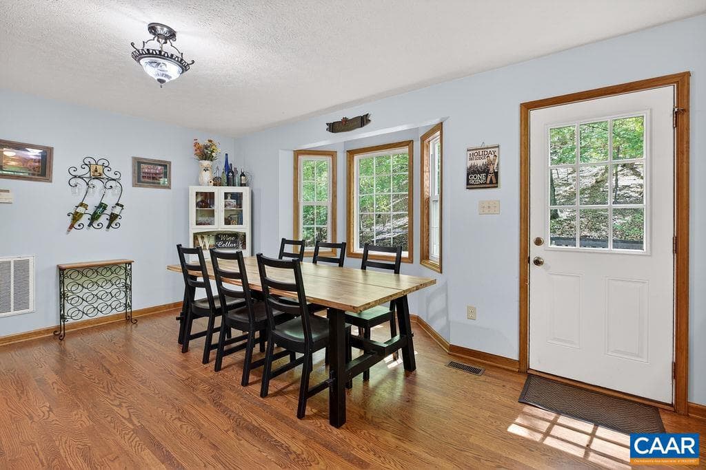 2 Dogwood Ln photo 10