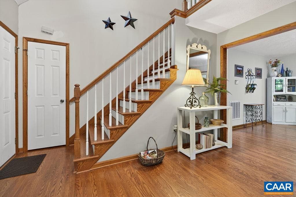 2 Dogwood Ln photo 11