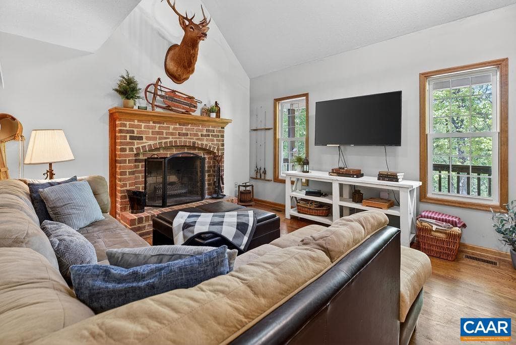 2 Dogwood Ln photo 13