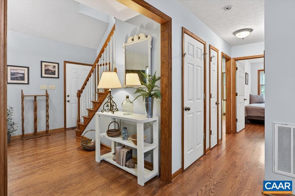 2 Dogwood Ln photo 17