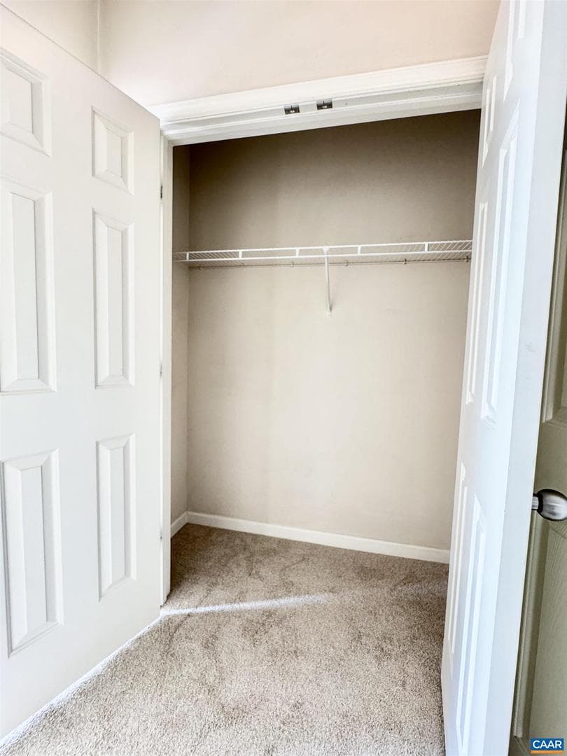 300 Riverbend Dr #2a photo 20