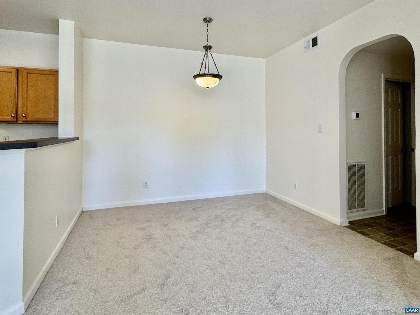 300 Riverbend Dr #2a photo 5