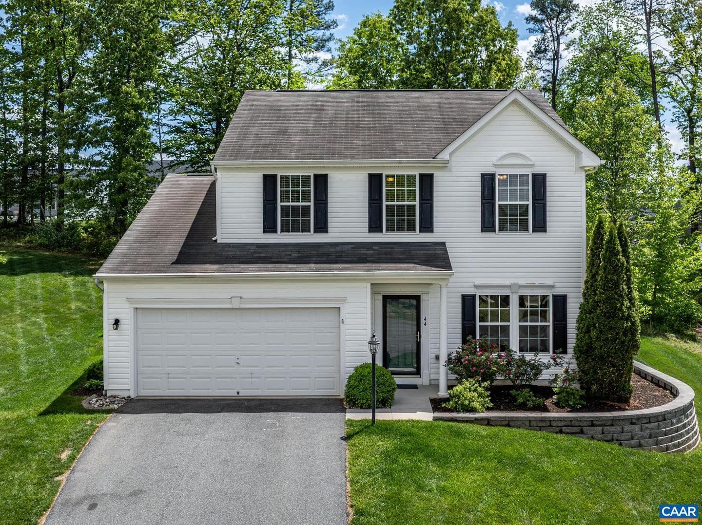 44 Flintstone Ct photo 5