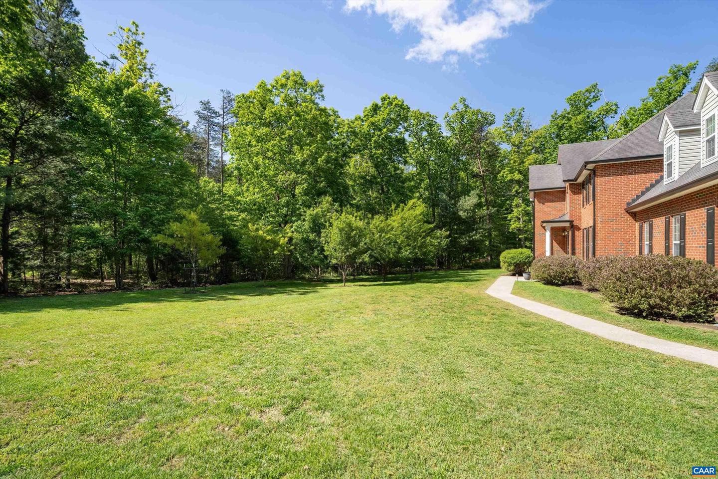 100 Campbell Rd photo 58