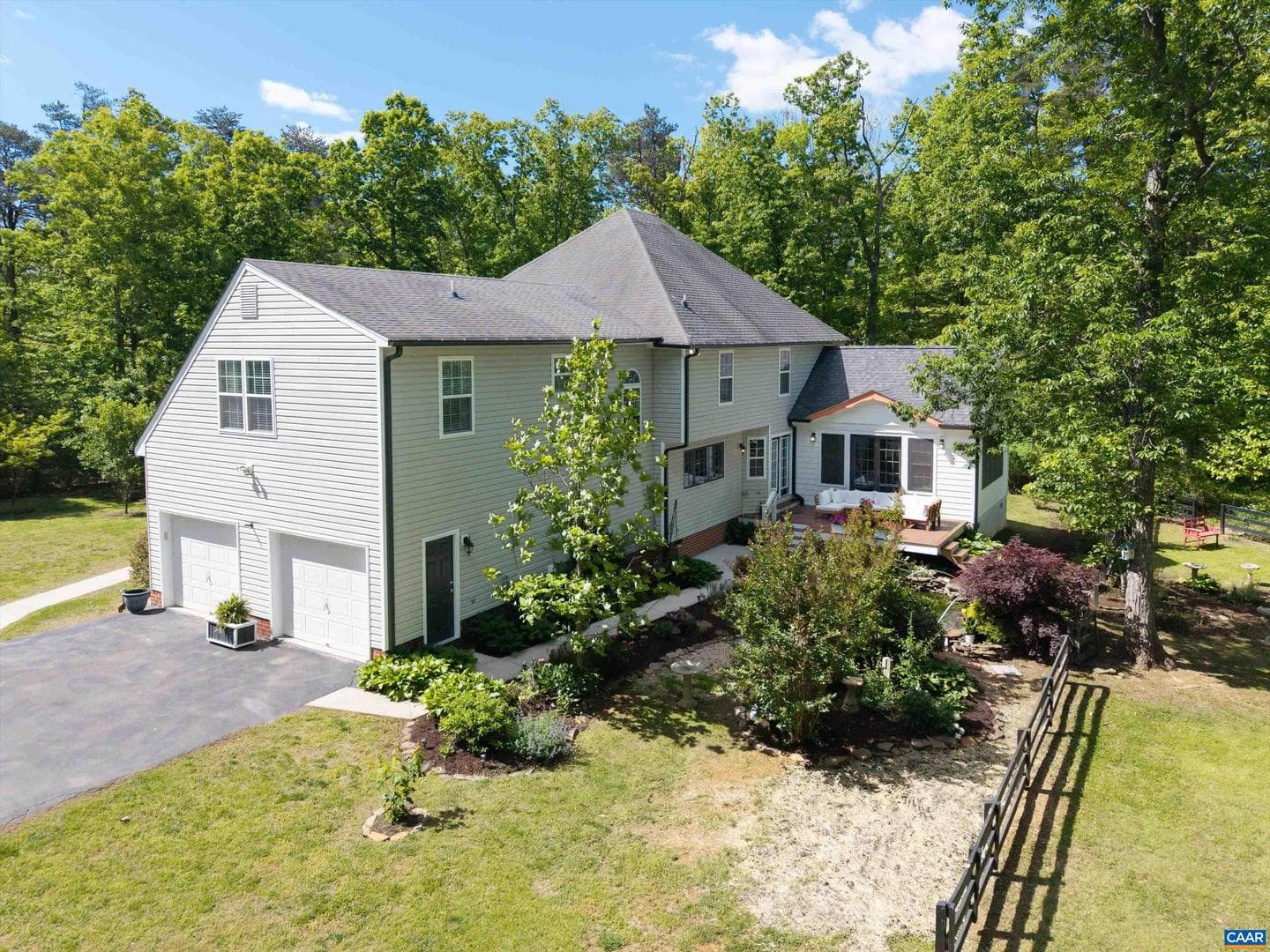 100 Campbell Rd photo 59