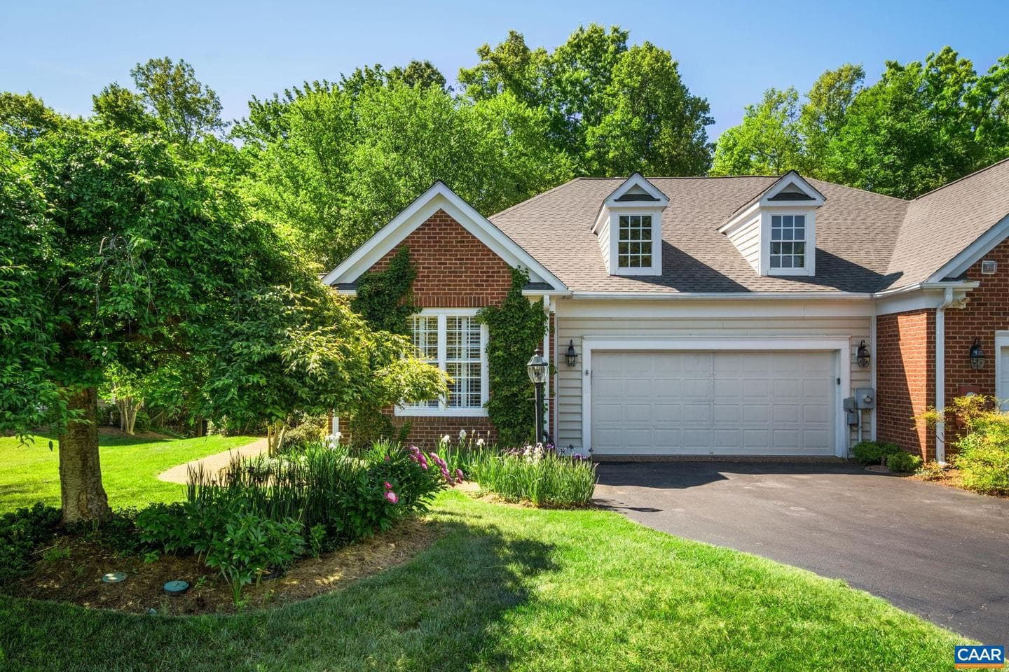 1214 Townbrook Crossing photo 3