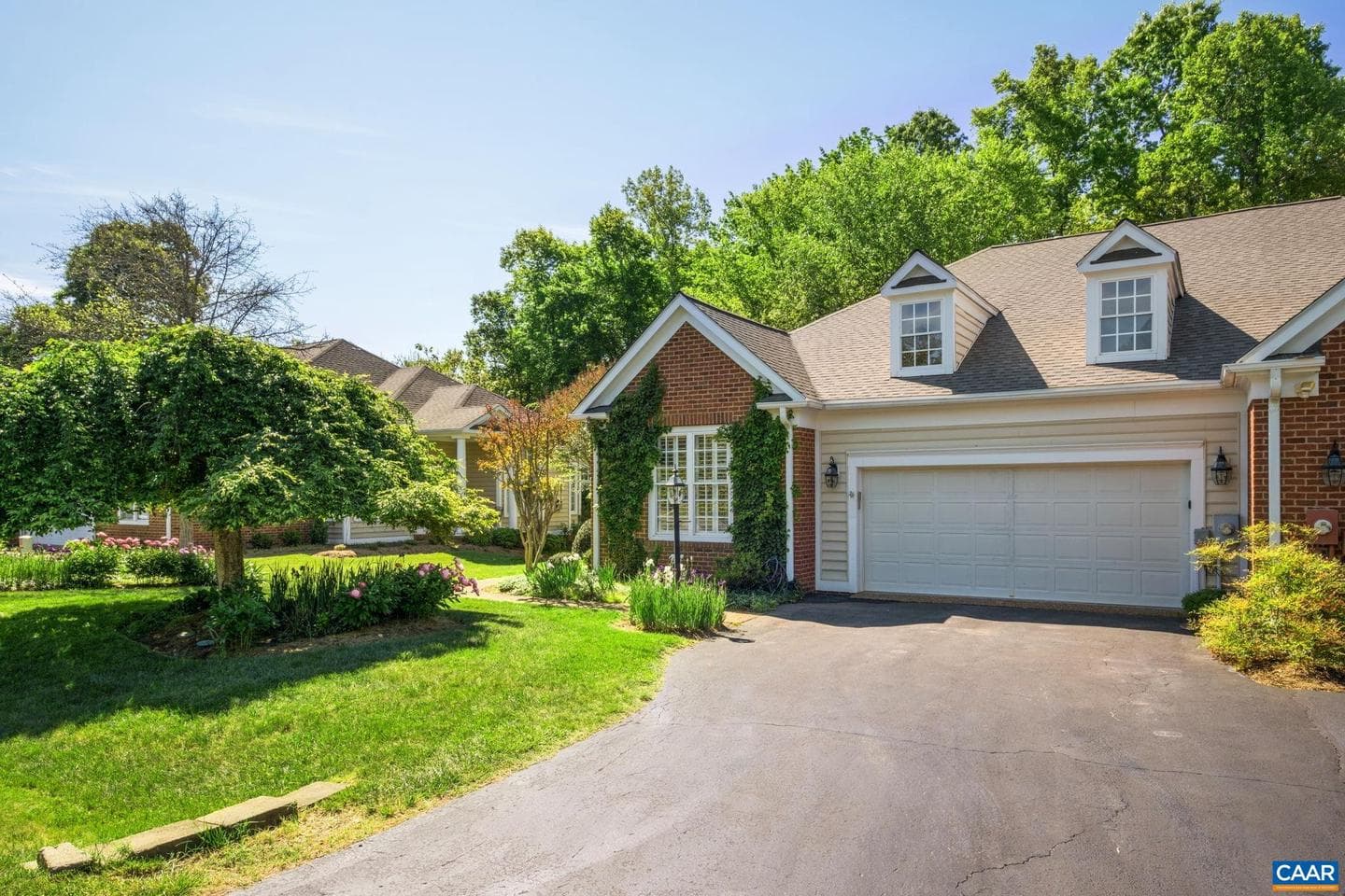 1214 Townbrook Crossing photo 4