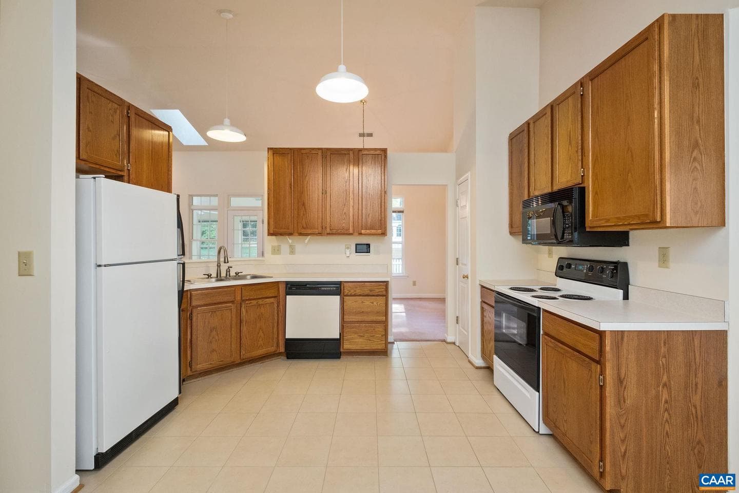 1245 Raintree Dr photo 9