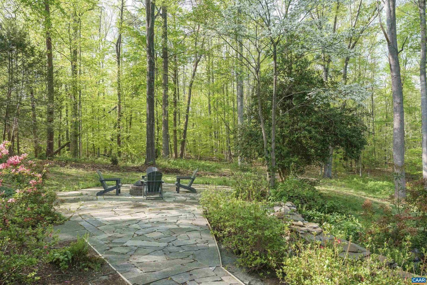 755 Lochridge Ln photo 10