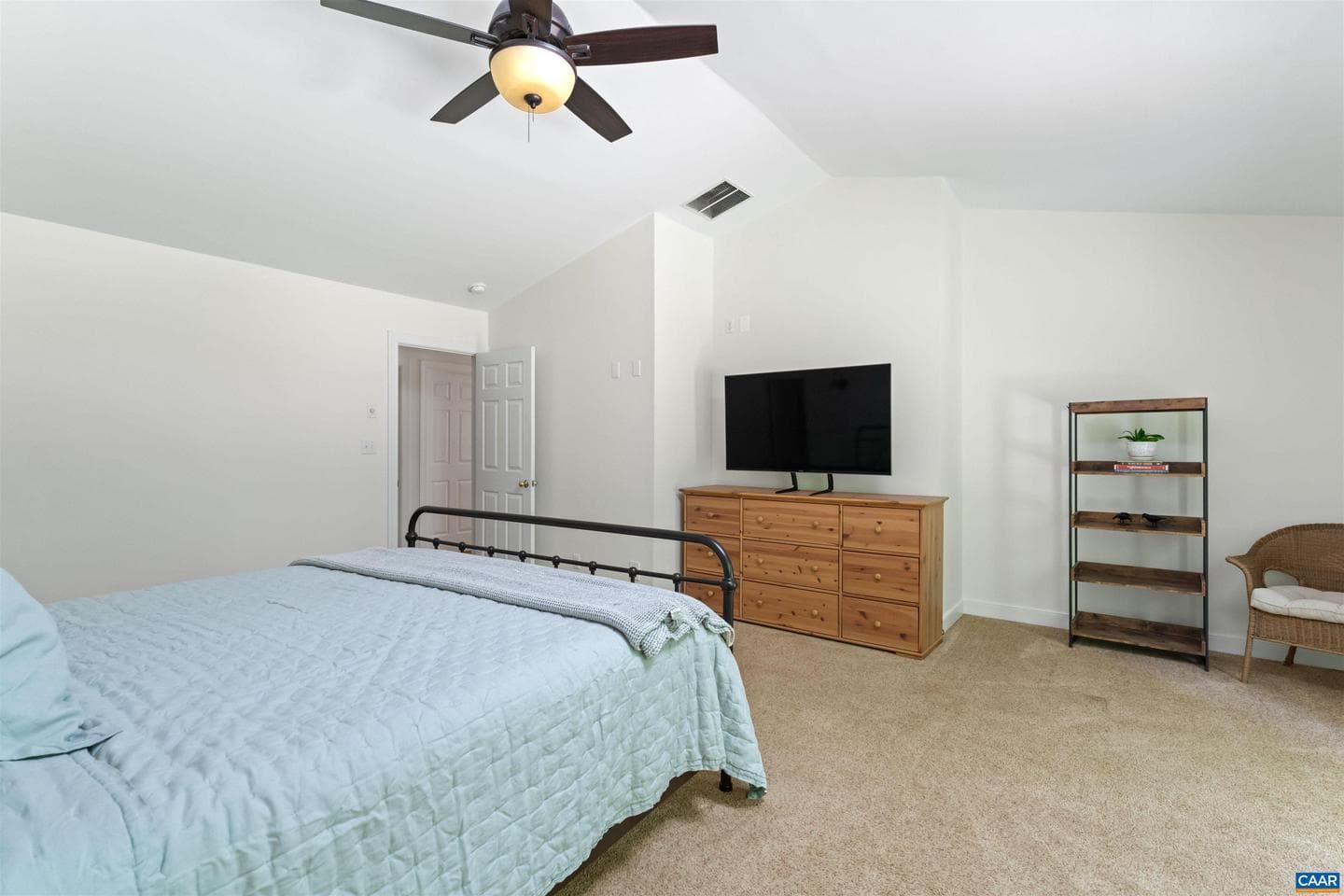3310 Woodcreek Dr photo 22