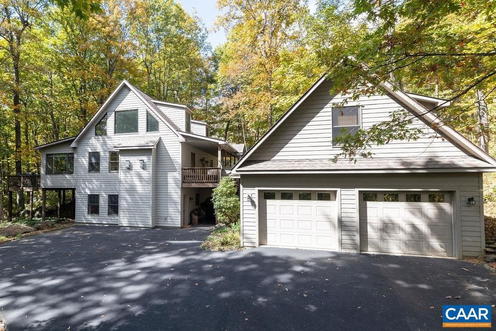 12 Powderhorn Ln, Wintergreen Resort
