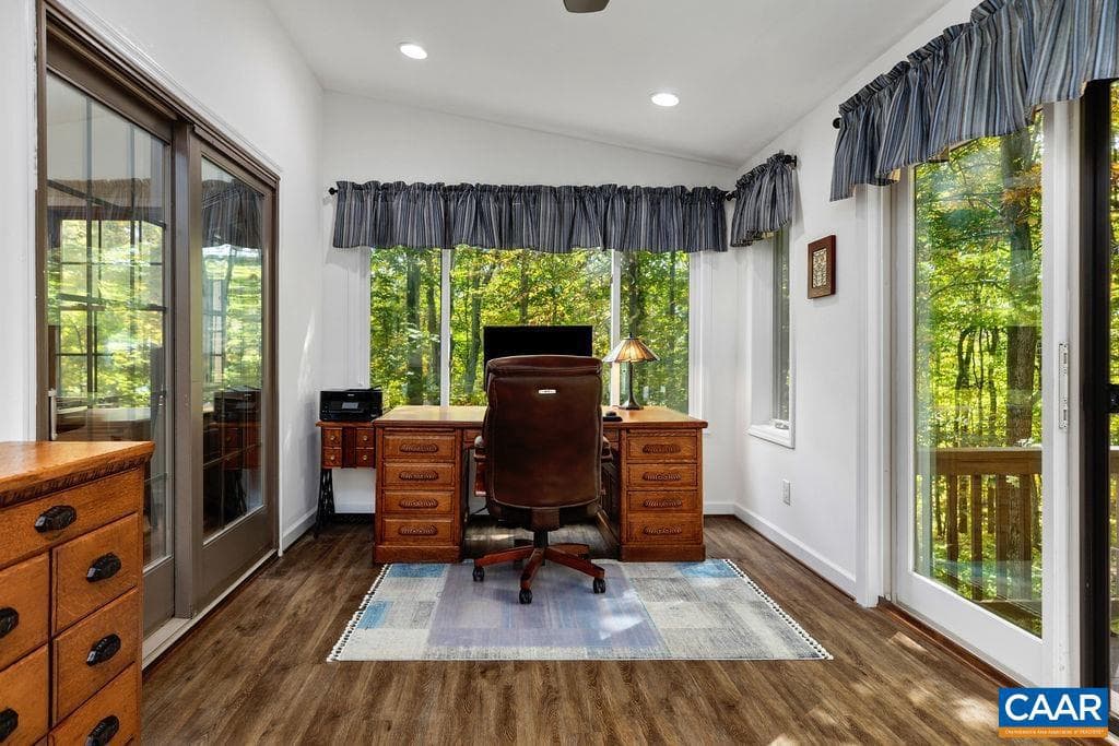 12 Powderhorn Ln photo 13