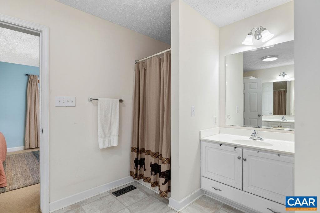 12 Powderhorn Ln photo 18