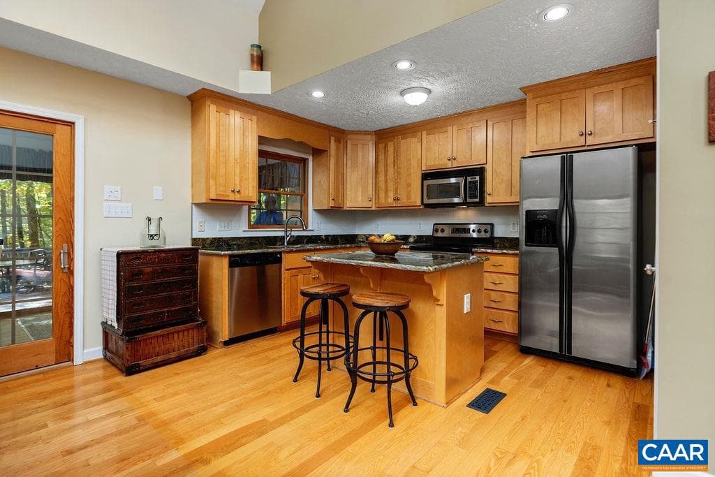 12 Powderhorn Ln photo 8