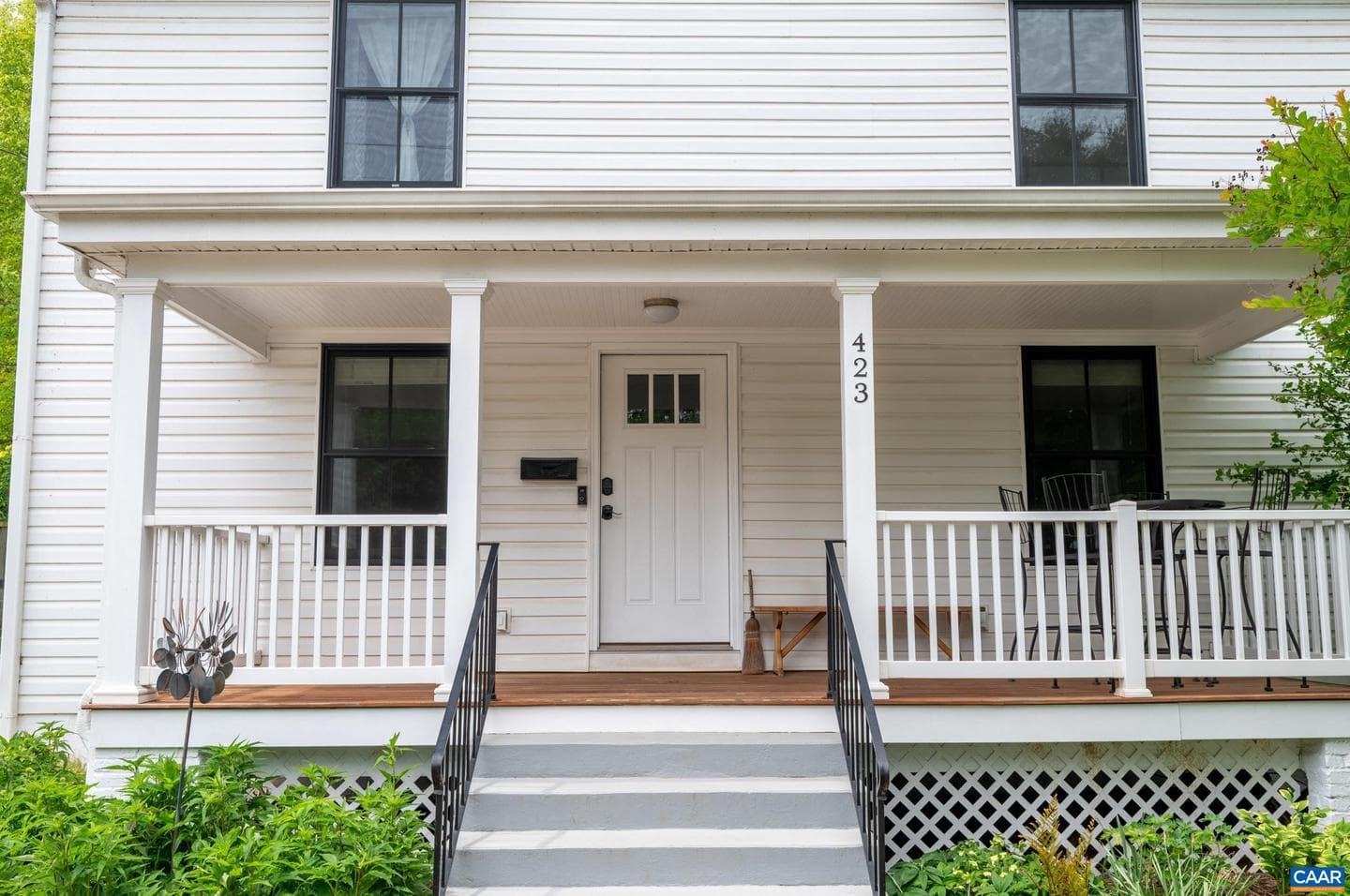 423 Meade Ave photo 46