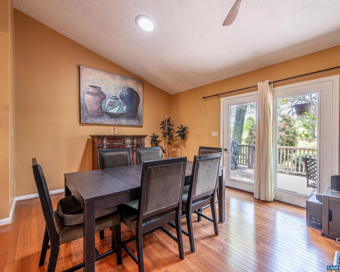 124 Azalea Dr photo 10