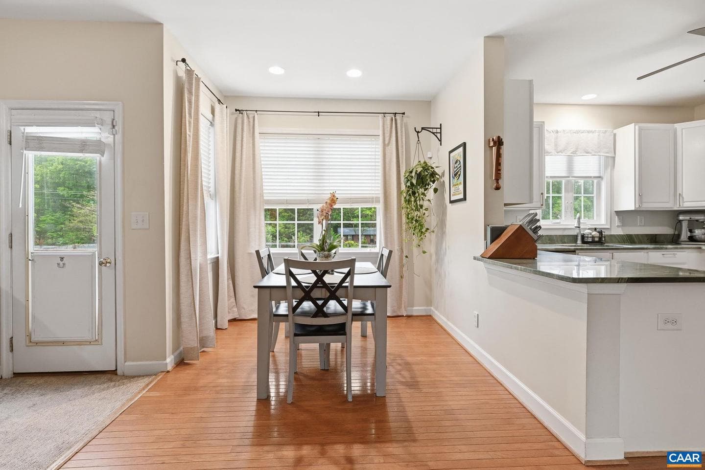 172 Glebe Ln photo 10