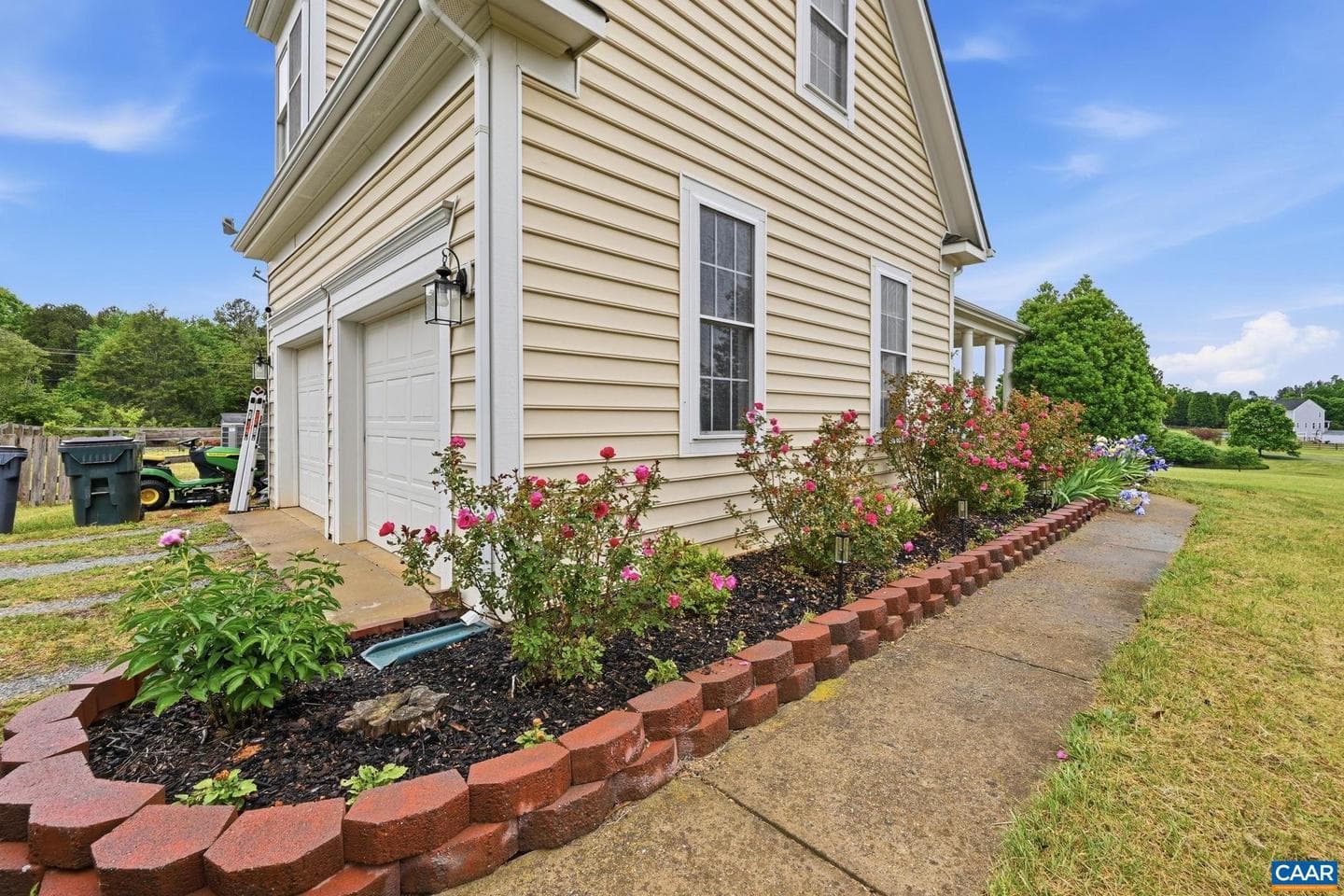 172 Glebe Ln photo 52