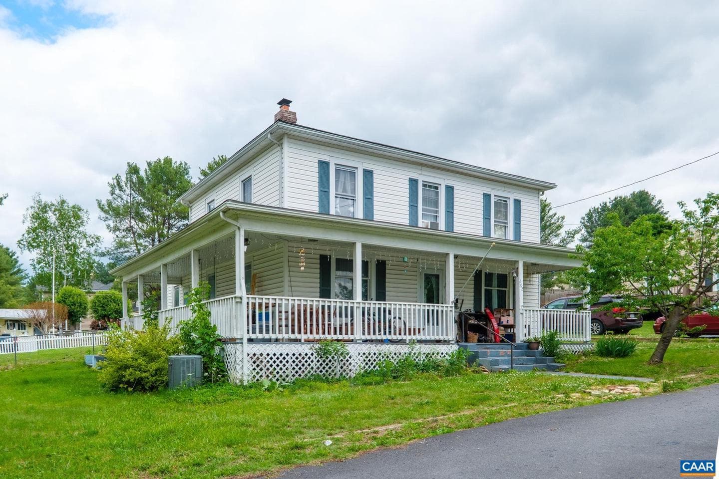 602 First St, Shenandoah