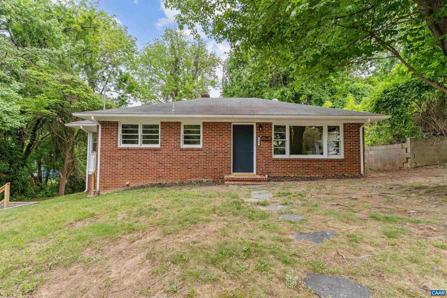 108 Vaughan Dr, Farmville