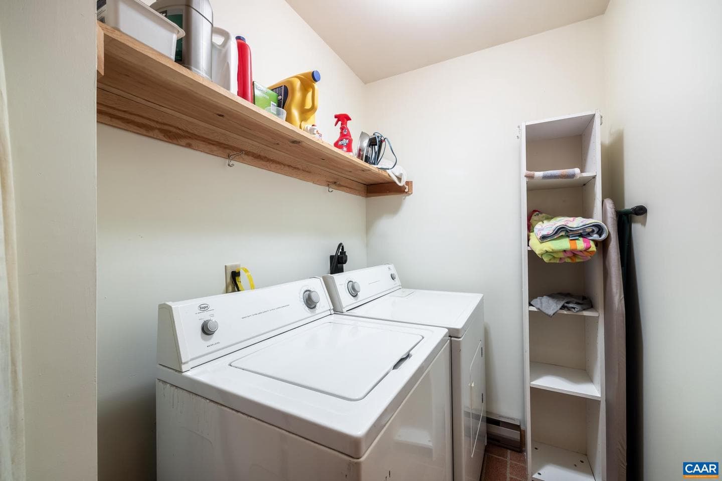 67 S Forest Dr photo 14