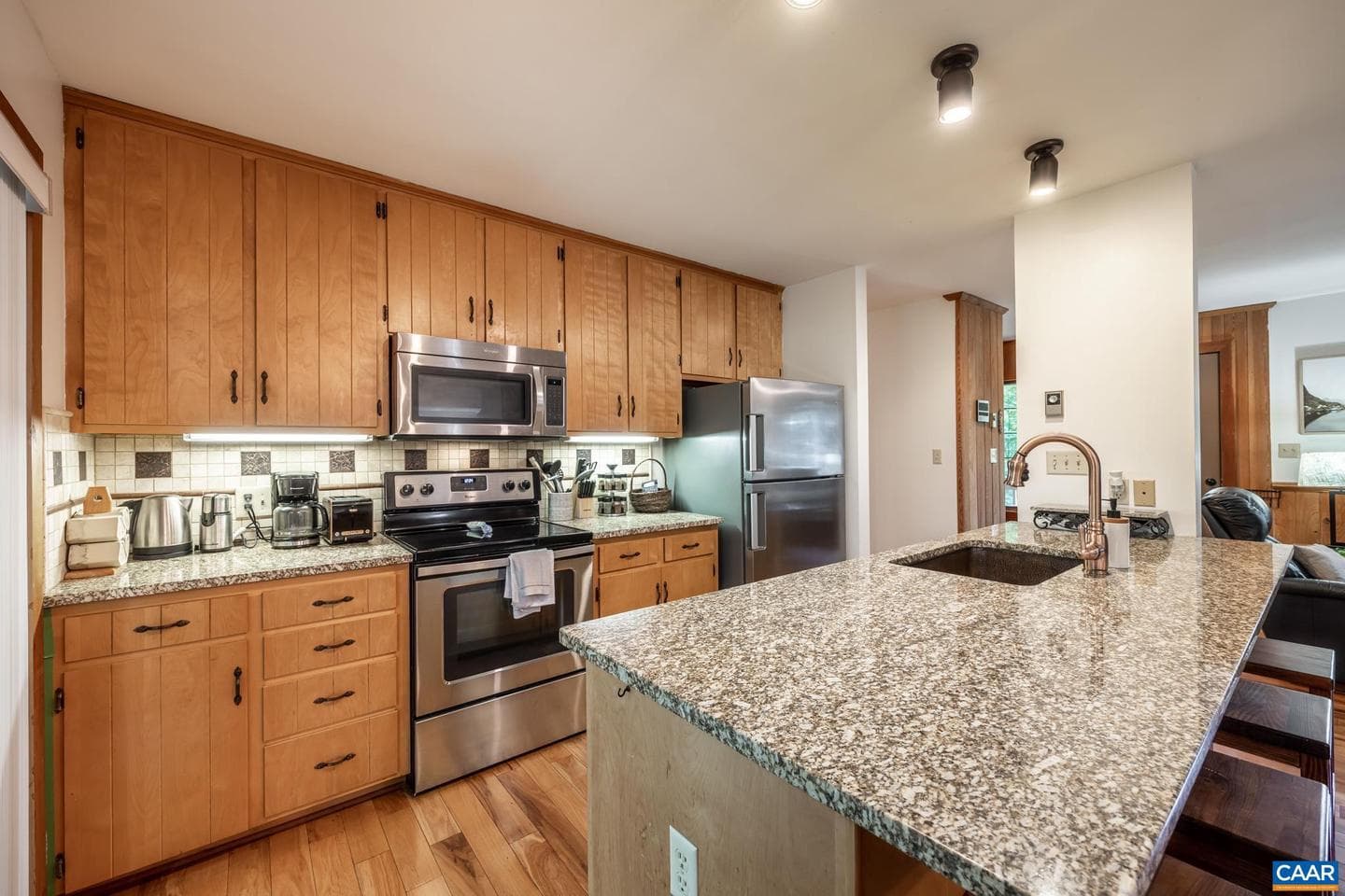 67 S Forest Dr photo 8