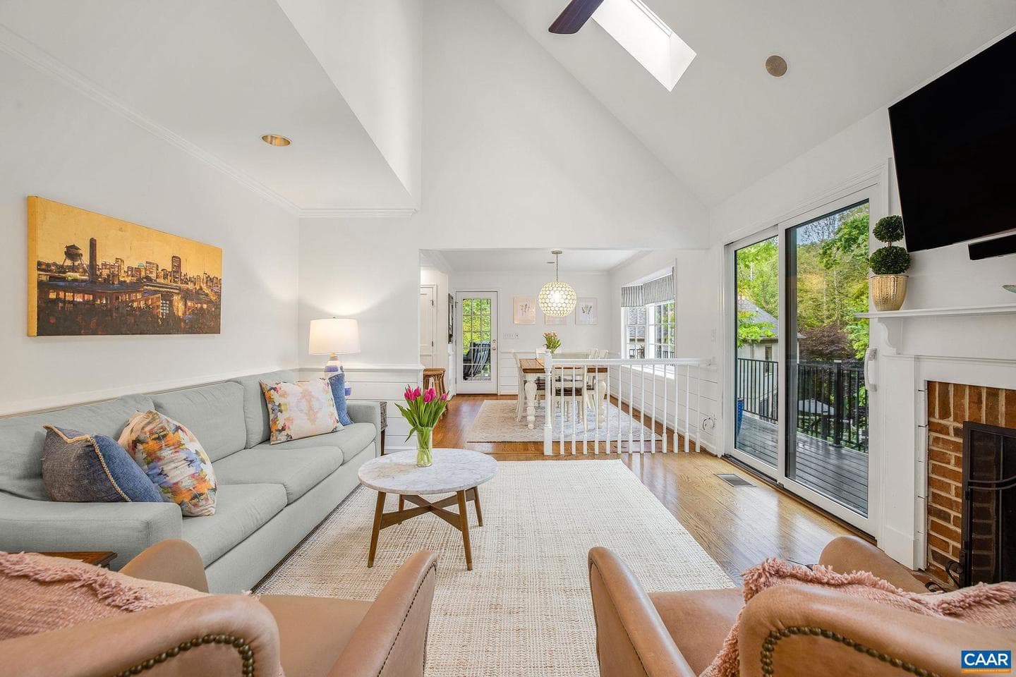 1500 Perth Ct photo 15