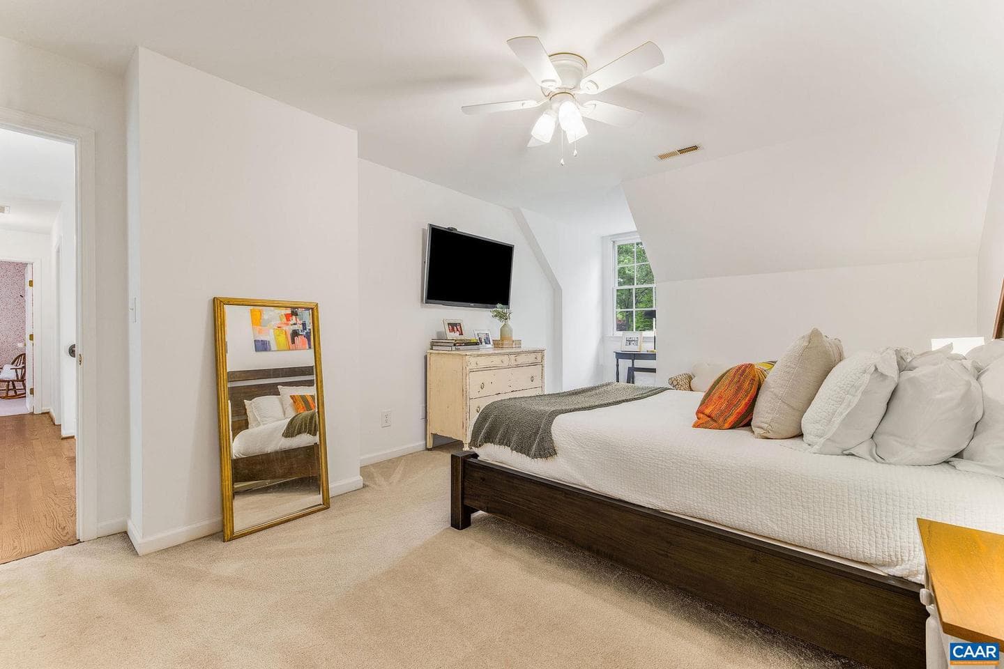 1500 Perth Ct photo 41