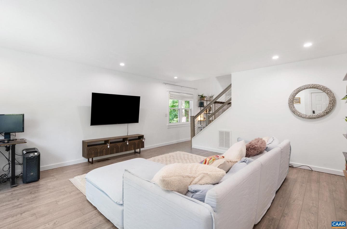 1 Tara Ct, Palmyra