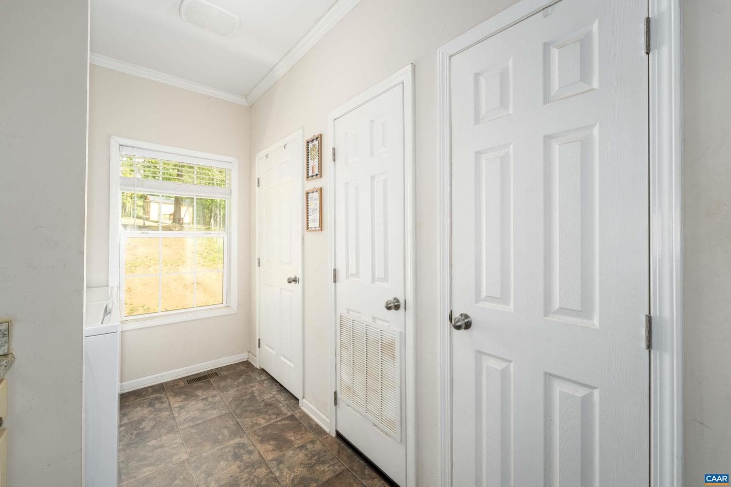 2441 Tisdale Rd photo 16