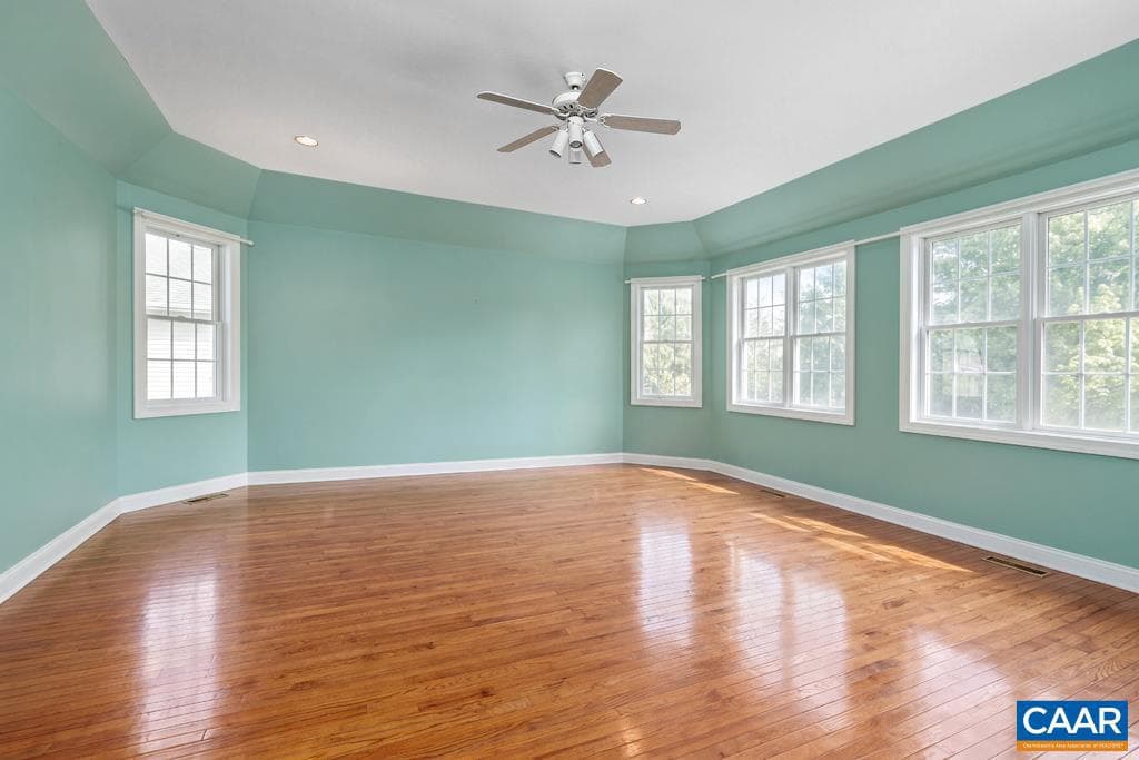 105 Saddleback Knl photo 22