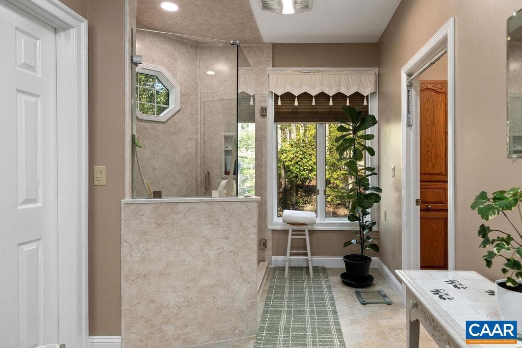 105 Saddleback Knl photo 27