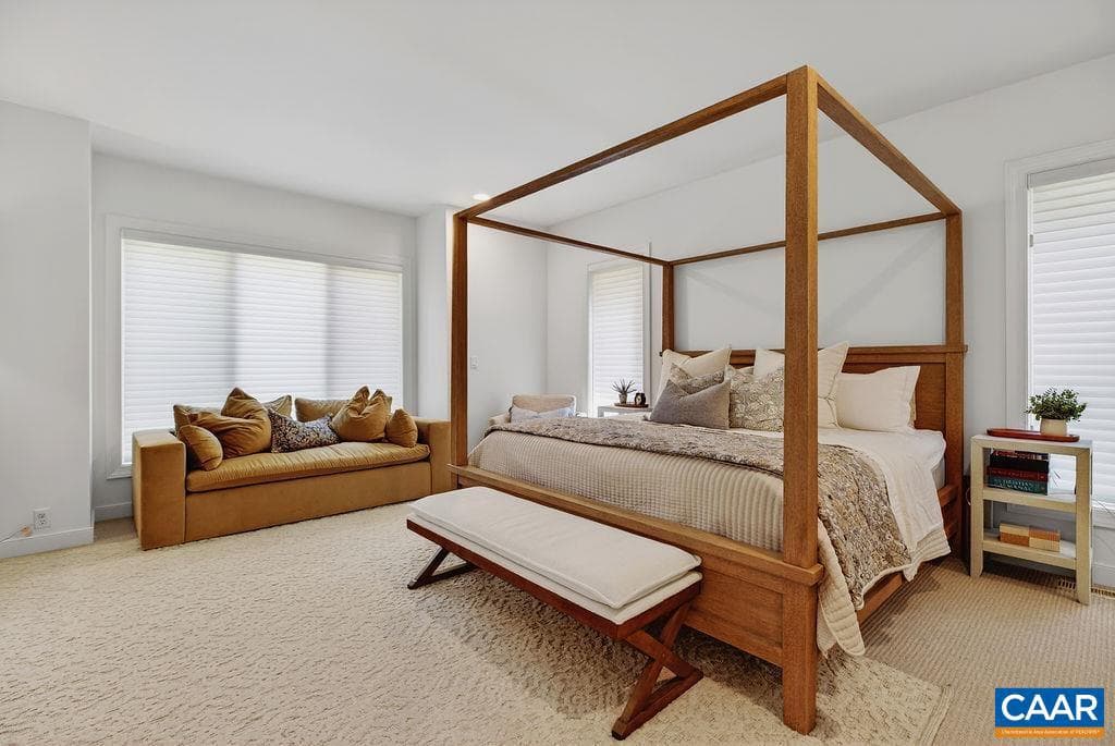 220 Saddleback Knl photo 40