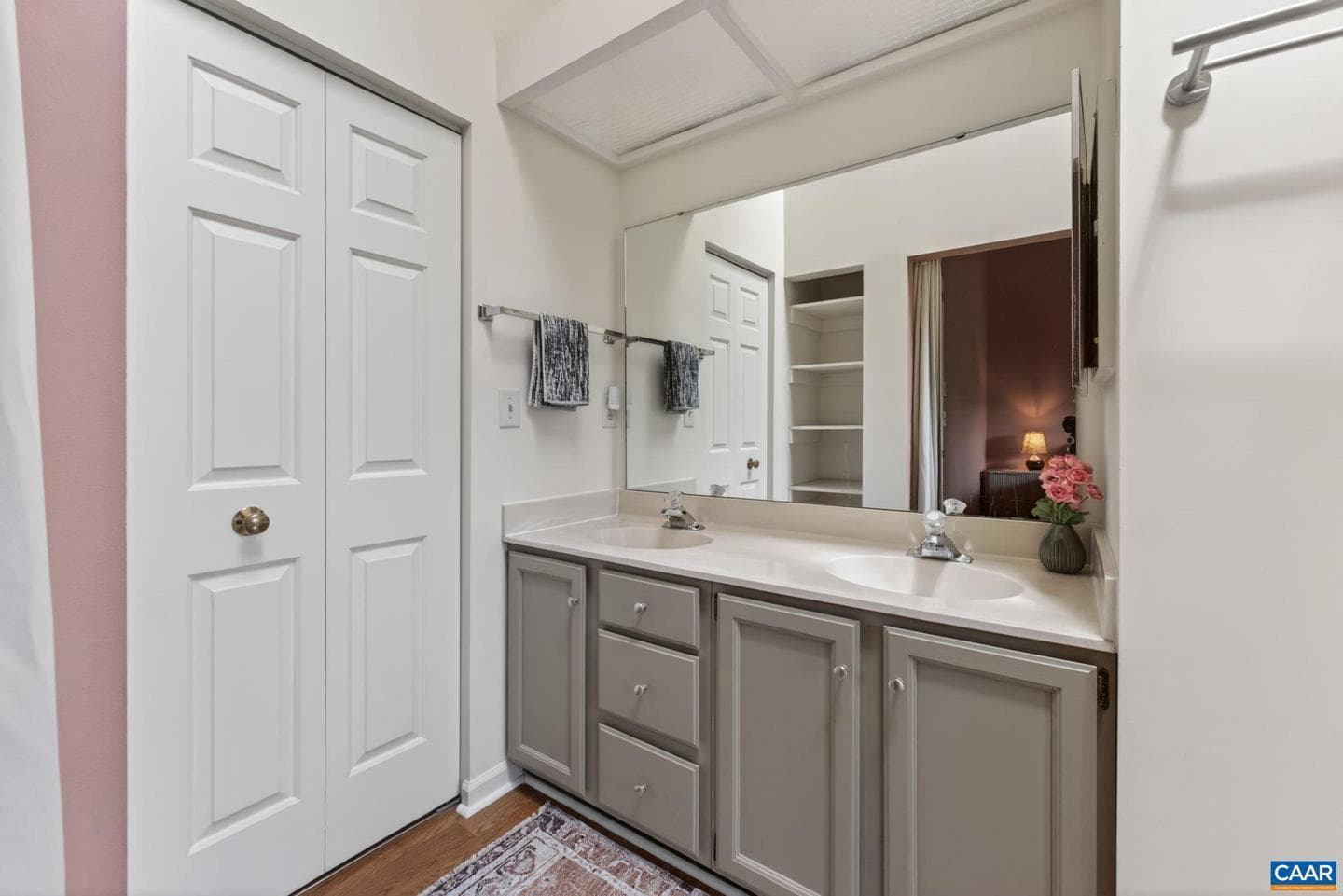 1247 Maple View Dr photo 20