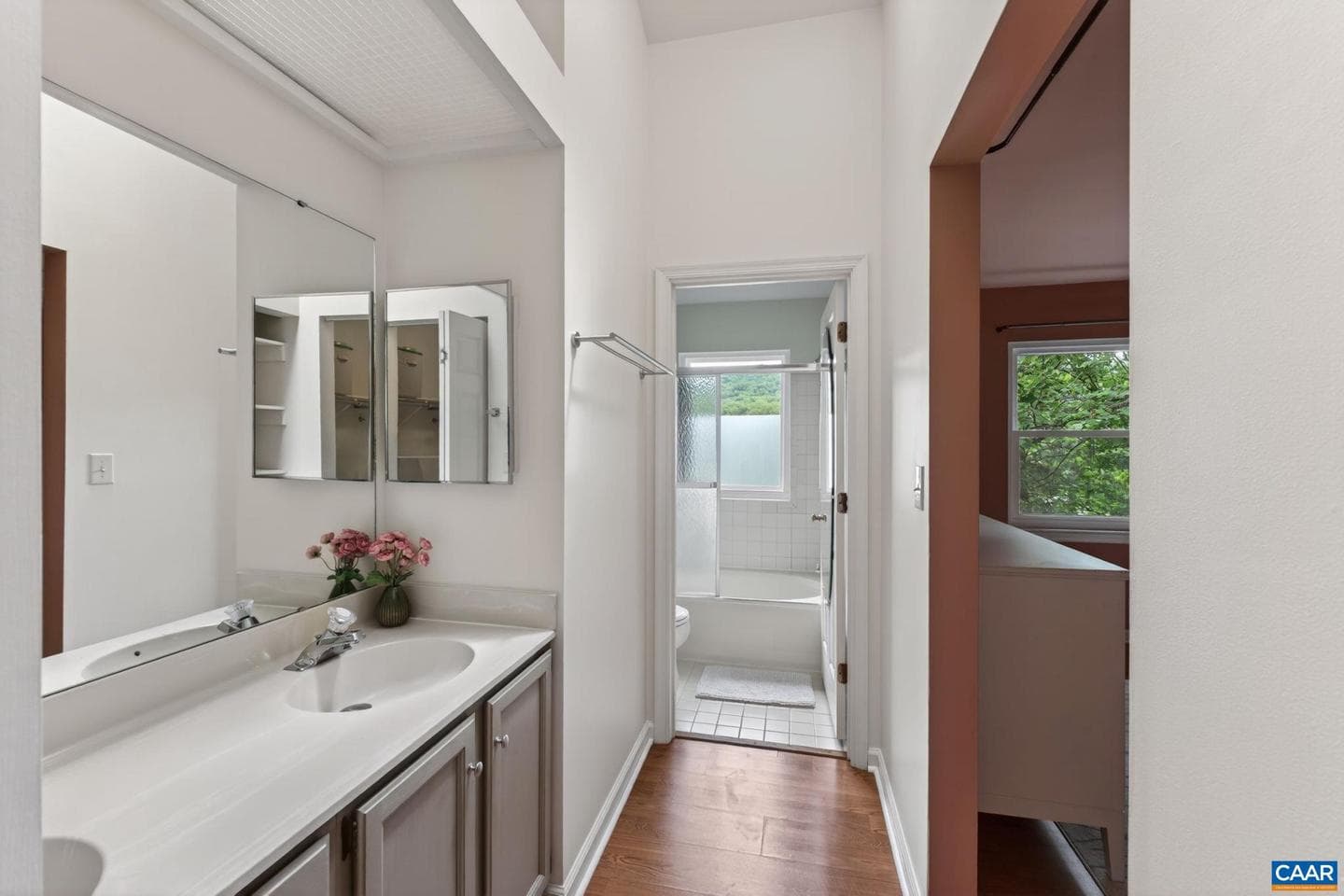 1247 Maple View Dr photo 22