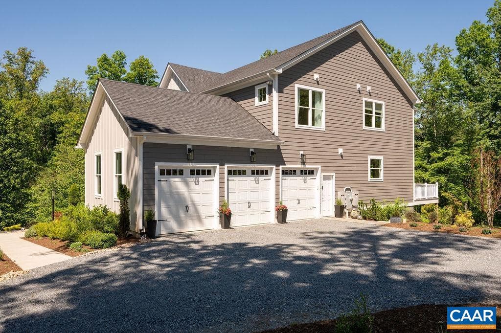 6574 Dick Woods Rd photo 57