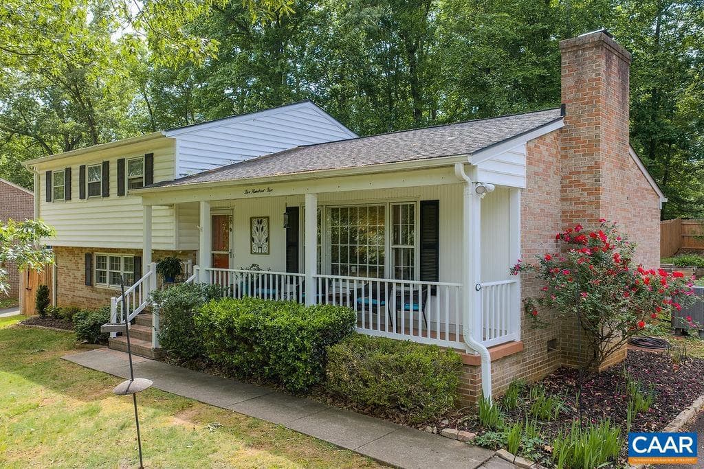 505 Eastbrook Dr photo 1