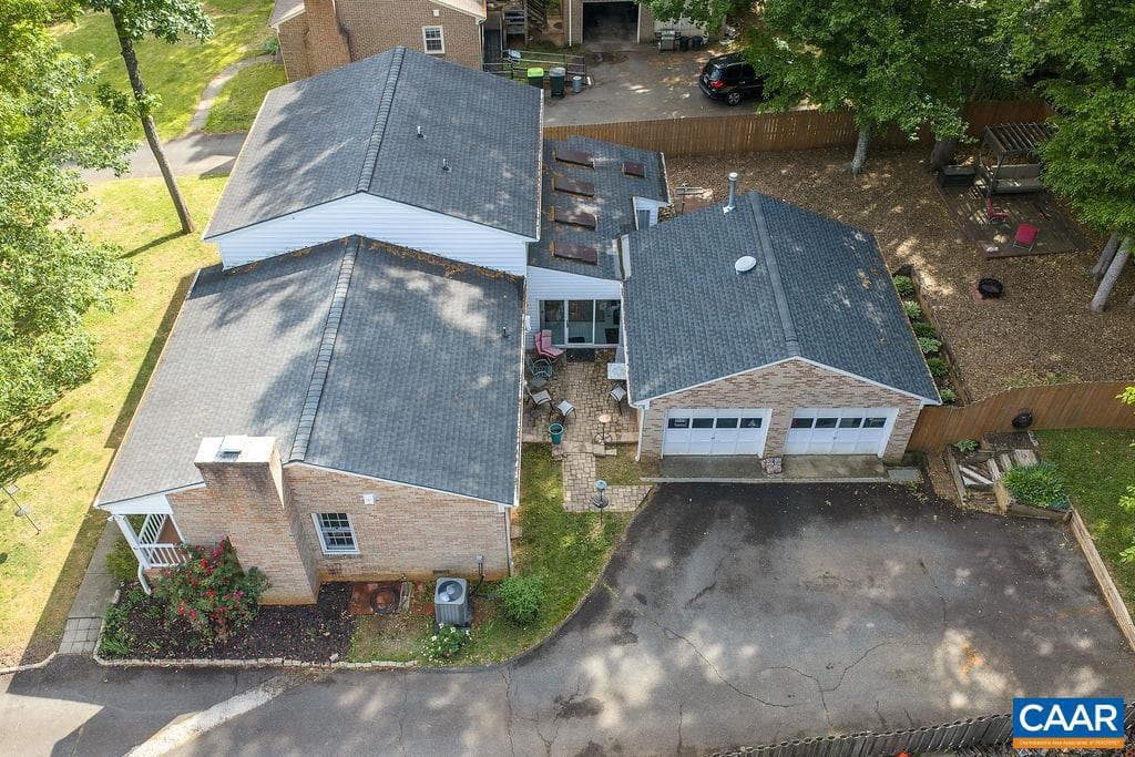 505 Eastbrook Dr photo 60