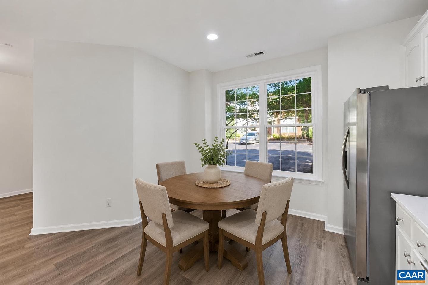 1037 Somer Chase Ct photo 9