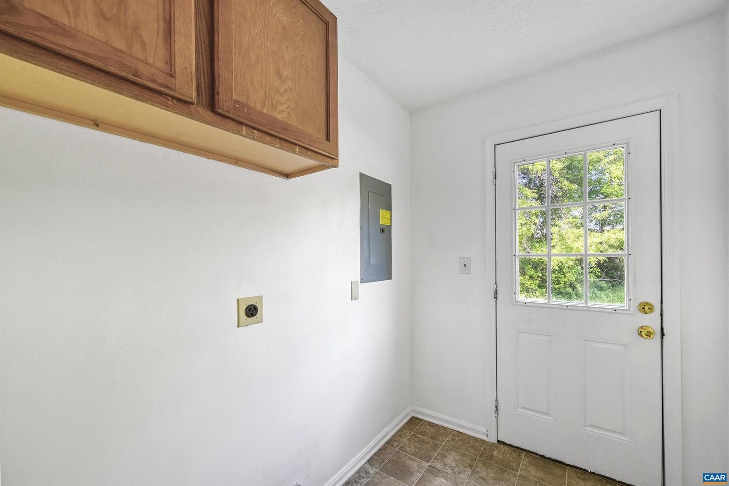 2445 Eastham Rd photo 12